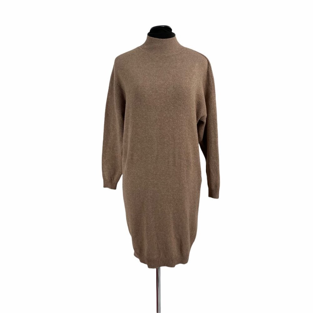 Camel sweater dress knit sweater dresssize medium